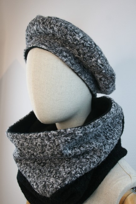 Béret femme et snood mixte en lainage gris et noir doublés polaire noir
