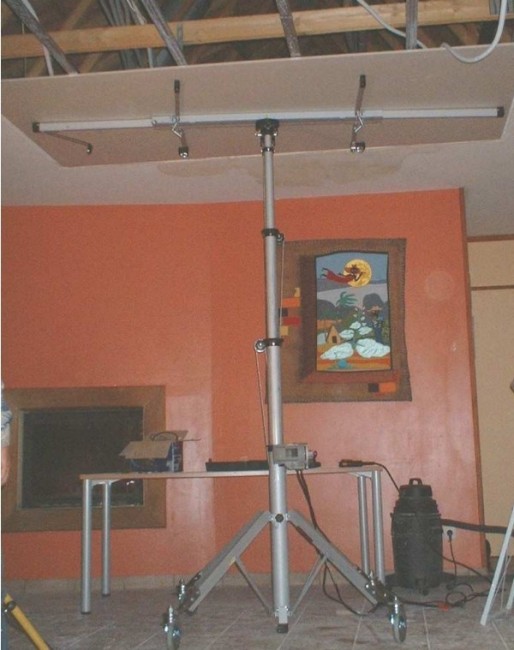 ÉLÉVATEUR LÈVE PLAQUES DE PLÂTRE PORTABLE ÉLÉVATEUR LÈVE PLAQUES DE PLÂTRE PORTABLE