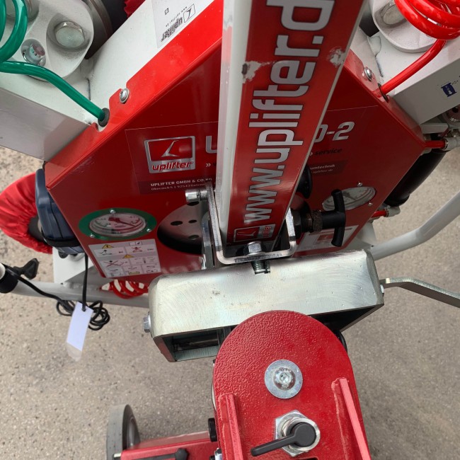 CHARIOT UPLIFTER DE POSE DE VITRAGE UPT 350  CHARIOT UPLIFTER DE POSE DE VITRAGE UPT 350