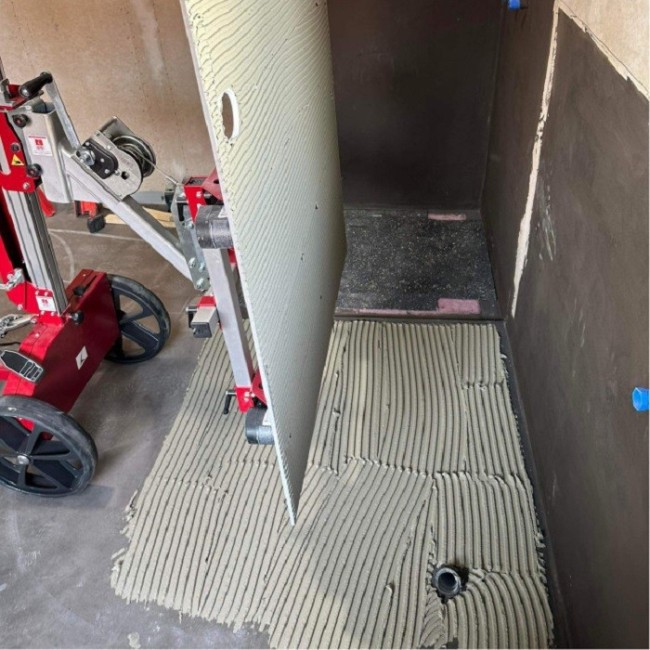 CHARIOT DE POSE DE CARRELAGE UPT250. 