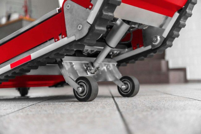 DIABLE MONTE-ESCALIERS A CHENILLES CT420S