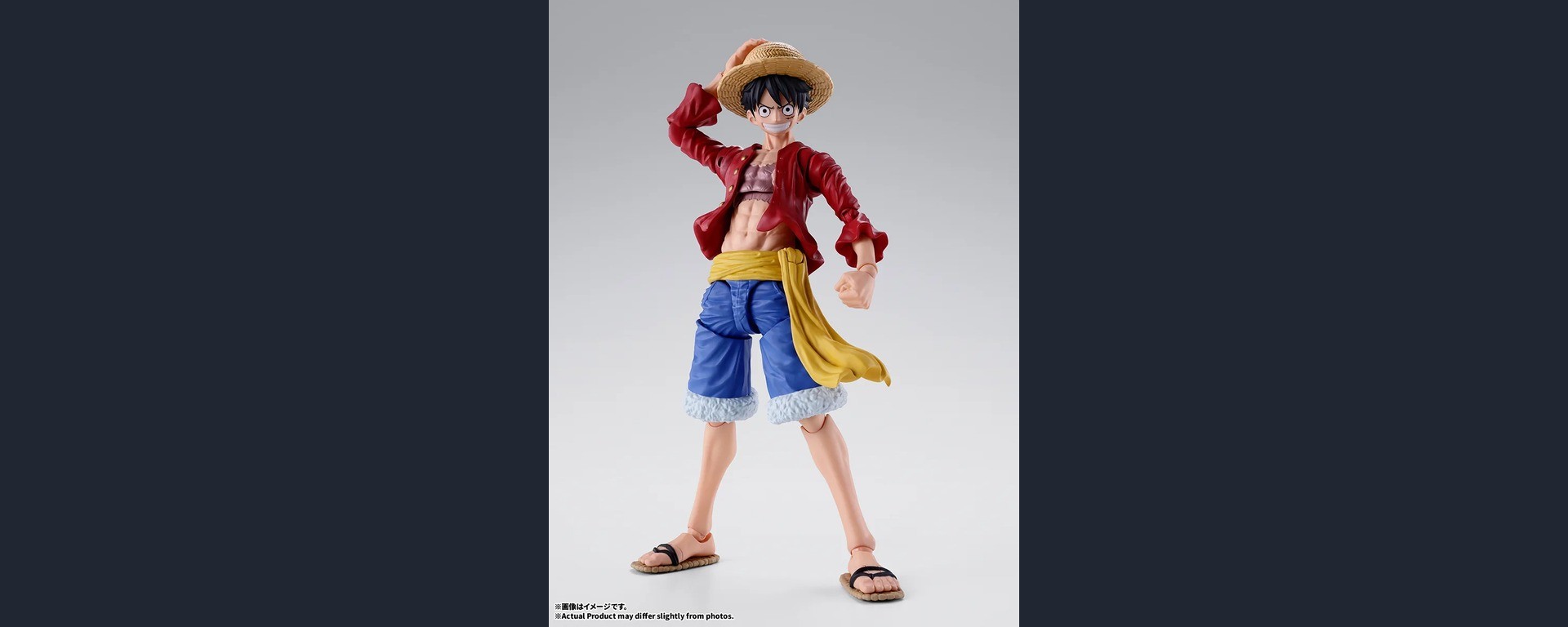 Figurine articulée S.H.Figuarts de Monkey D. Luffy, version Two Years Later, au chapeau de paille et veste rouge