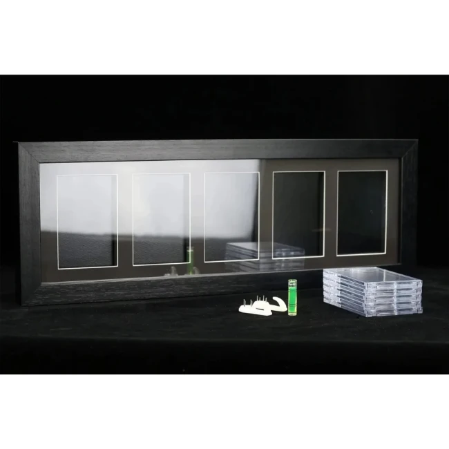 Cadre d’exposition EVORETRO 5 cartes – Format magnétique – Bois MDF noir