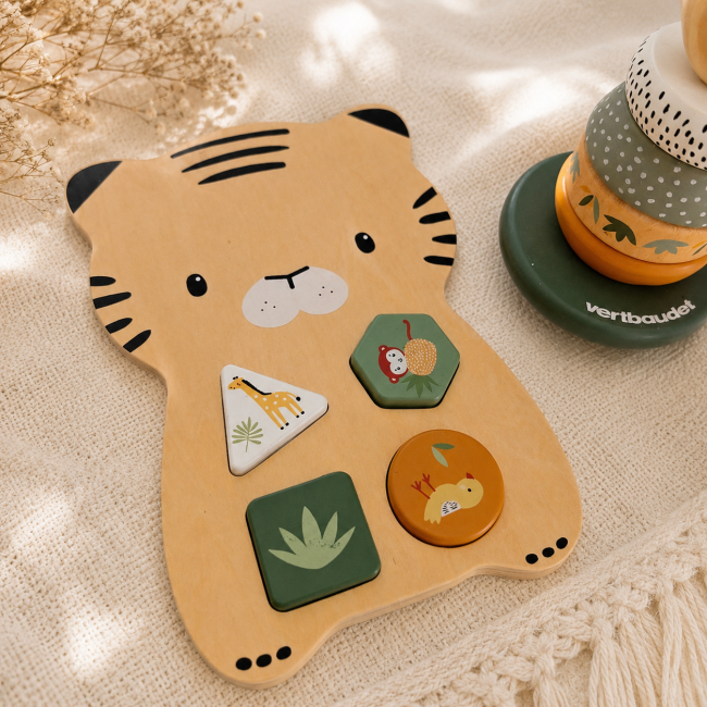 Puzzle bois tigre Vertbaudet Puzzle encastrement tigre en bois Vertbaudet pour bébé