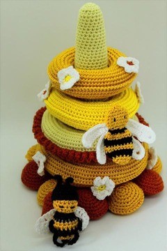 Tutoriel jouet abeille à empiler – Création artisanale Jeu à empiler en crochet avec anneaux colorés et abeilles