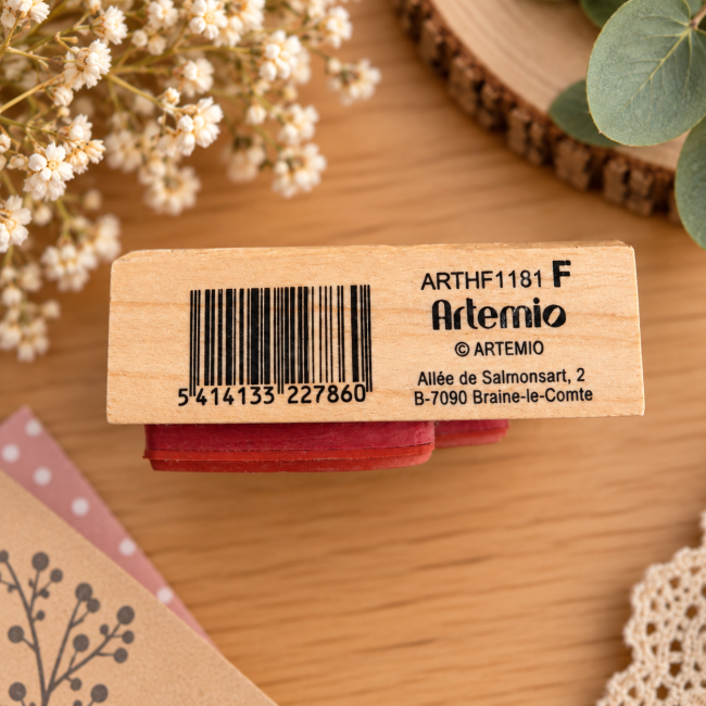 Tampon bois Artemio cheval – référence et code-barres Tampon en bois Artemio cheval avec référence et code-barres