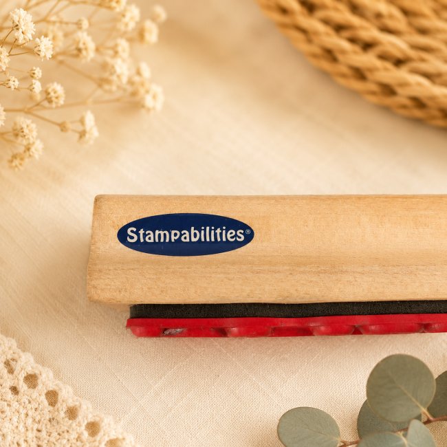 Tampon en bois Stampabilities avec caoutchouc rouge