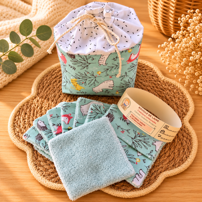 Coffret de 8 lingettes lavables en bambou avec pochon artisanal motif animaux de la forêt