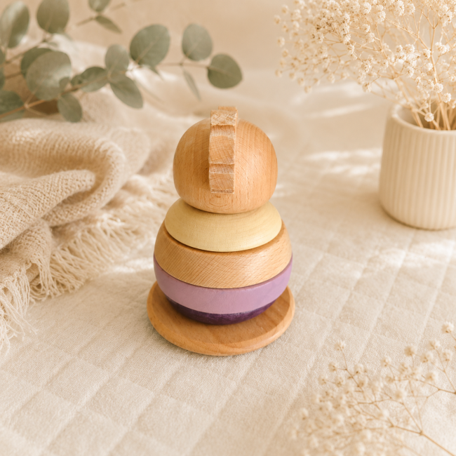 Jouet Koala Janod en bois avec anneaux pastel – vue de profil