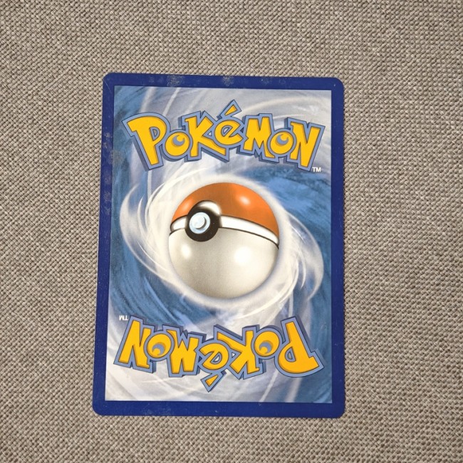 Dos officiel d'une carte Pokémon - état d'usage léger