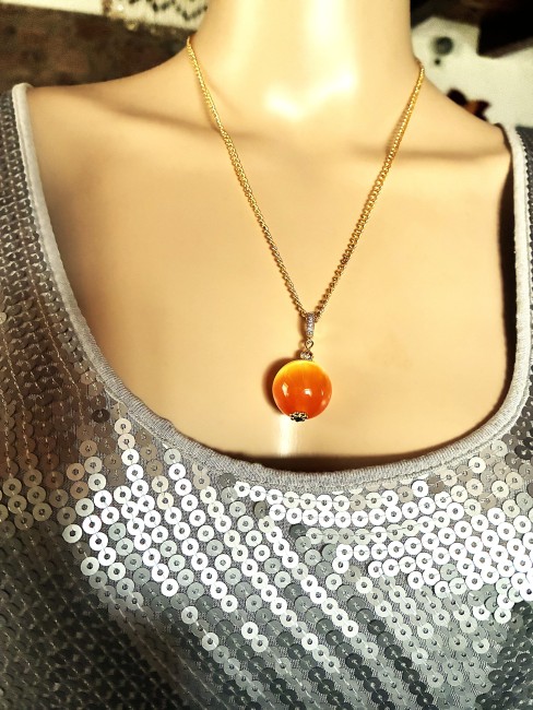 Merveilleuse AMBRE, bijou élégant, tendance, moderne, collier, bracelet, boucles d'oreilles en AMBRE de la Baltique Ambre marbré jaune/orange et ambre jaune collier 50 cm grosse perle ronde bijou homme femme. collier femme, collier ambre, bijoux ambre, bracelet ambre, boucles d'oreilles ambre, Ambre bijoux marie c