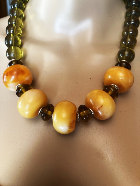 Ambre jaune et ambre vert superbe collier 55 cm grosses perles de 23mm et perles de 16mm bijou femme