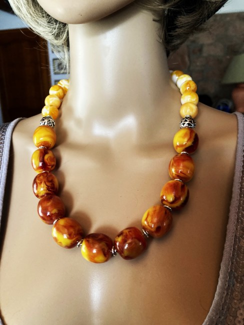 Ambre marbré orange/jaune et ambre jaune superbe collier long 58 cm grosses perles bijou femme, collier ambre, bracelet ambre, boucles oreilles ambre, Ambre bijoux marie c