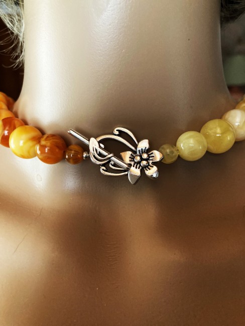 Ambre marbré jaune/orange et ambre jaune superbe collier 56 cm grosses perles rondes bijou femme. collier femme, collier ambre, bijoux ambre, bracelet ambre, boucles d'oreilles ambre, Ambre bijoux marie c