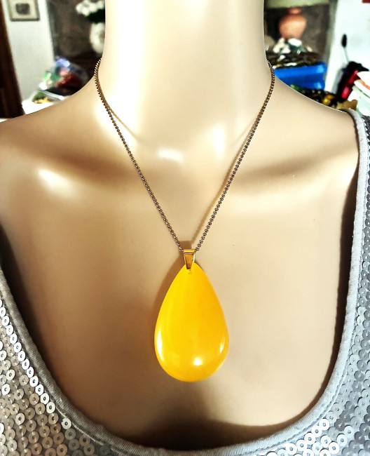 Ambre jaune pendentif en forme de poire 6mm sur 3,5mm collier chaîne doré 60 cm en acier inoxydable bijou femme homme