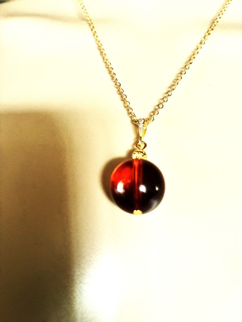 Ambre cognac pendentif perle ronde 16mm collier chaîne 45 cm en acier inoxydable doré bijou femme homme, collier ambre, bracelet ambre, boucles oreilles ambre, ambre véritable, ambre bijoux marie c