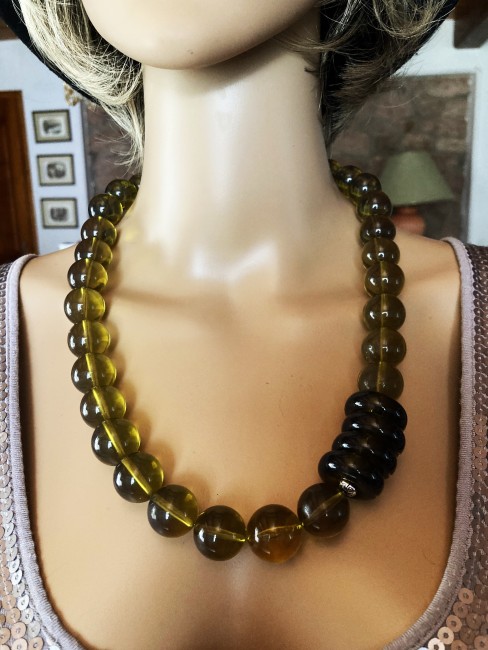 Ambre vert clair superbe collier long 62 cm grosses perles de 18mm, perles donuts de 22mm Bijou femme, Ambre Bijoux marie c