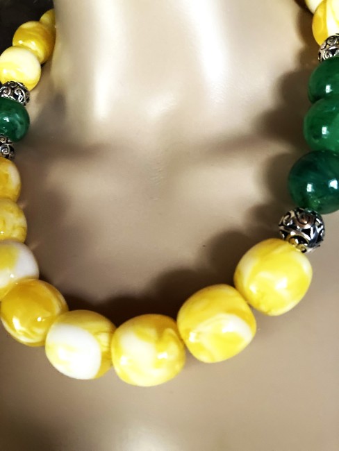Bijou ambre, collier femme, bijoux gemme, collier ambre, ambre véritable, collier grosse perle en ambre, collier ambre jaune clair et verte