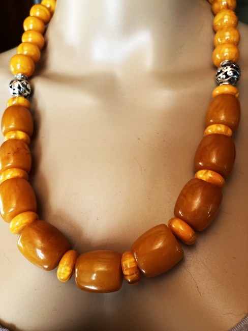 Ambre miel superbe collier/sautoir 63 cm très grosses perles bijou femme. Collier ambre, collier femme, bracelet ambre, boucles oreilles, Ambre bijoux marie c