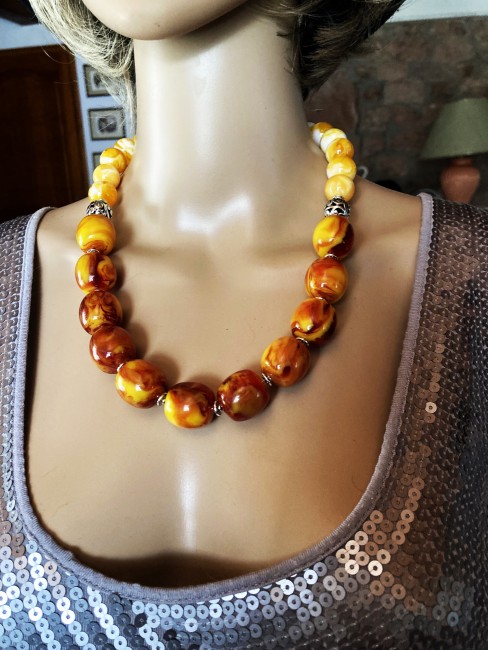 Ambre marbré orange/jaune et ambre jaune superbe collier long 58 cm grosses perles bijou femme, collier ambre, bracelet ambre, boucles oreilles ambre, Ambre bijoux marie c