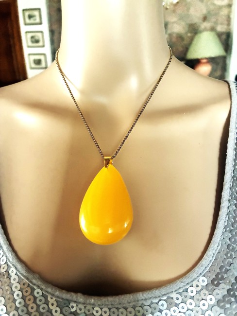 Ambre jaune pendentif en forme de poire 6mm sur 3,5mm collier chaîne doré 60 cm en acier inoxydable bijou femme homme