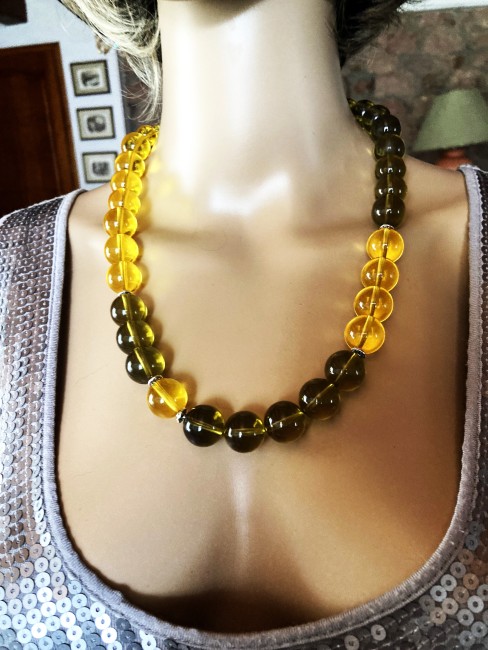 Ambre vert clair et ambre miel clair collier 60 cm perles de 16mm, Bijou femme, Ambre Bijoux marie c