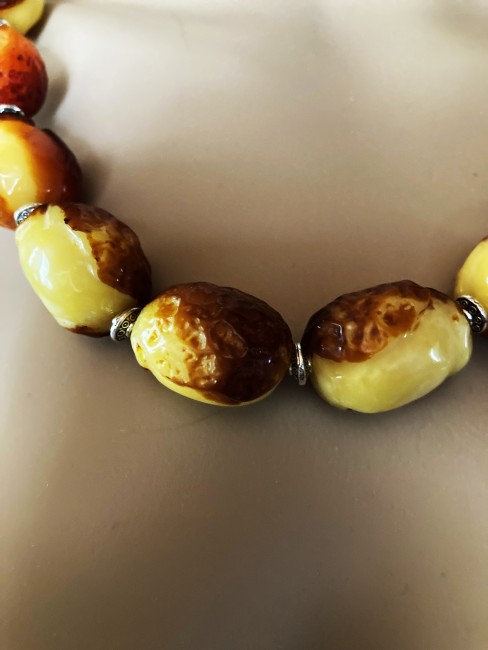 RARE Ambre glands fossilisés 20/22mm jaune marron et perles de 14mm superbe collier 57 cm bijou femme, collier ambre, bracelet ambre, boucles oreilles ambre, collier femme, Ambre bijoux marie c
