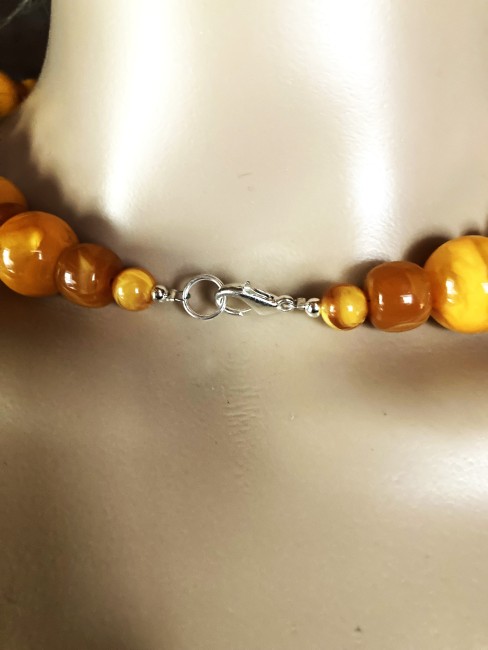 Merveilleuse AMBRE, bijou élégant, tendance, moderne, collier, bracelet, boucles d'oreilles en AMBRE de la Baltique Ambre miel Collier 49 cm perles rondes de 16mm bijou femme, bracelet ambre, collier femme, boucles oreilles ambre, collier femme, Ambre bijoux marie c