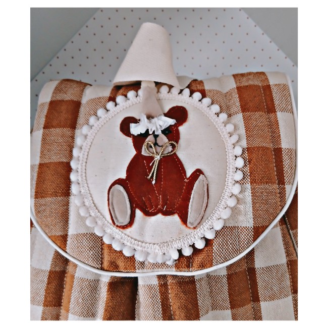 DB9C7A83-E8DD-48BE-8DF6-8105FC347018