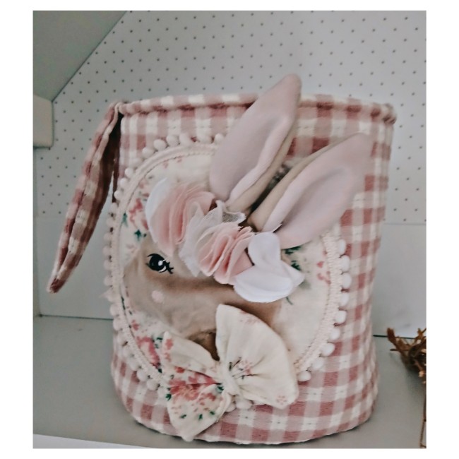 EF423380-12FA-450E-9BF8-8BC0655E589B