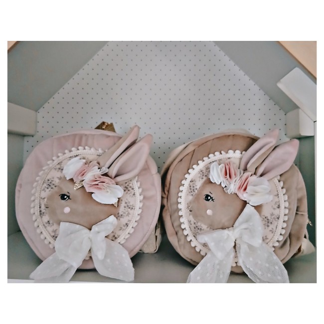 DF4BEBFA-4B22-4C0F-879F-B11A3D880E57