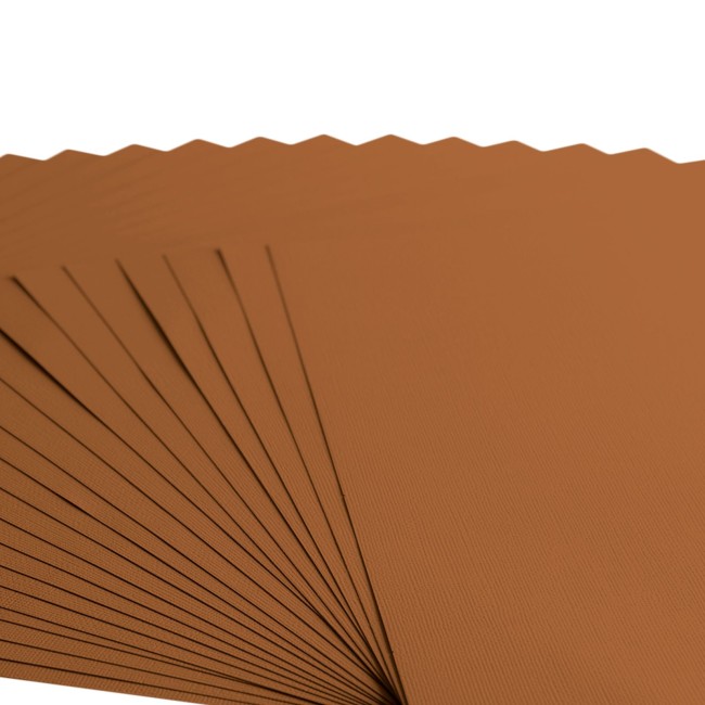 Florence • Cardstock texturé 30x30 Brick 090 — macro du grain Gros plan sur le grain toilé du cardstock Florence 30x30 Brick 090