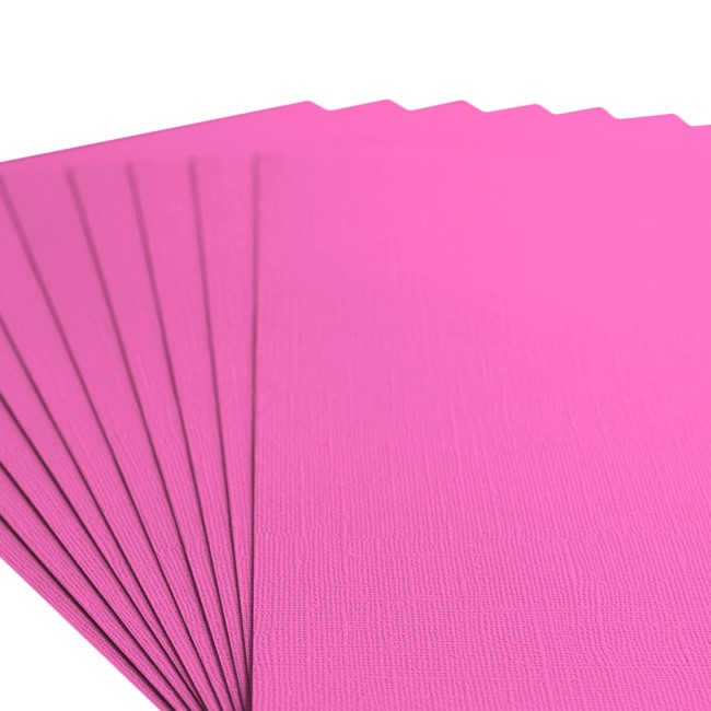 Gros plan sur le grain toilé du cardstock Florence A4 Candy 036