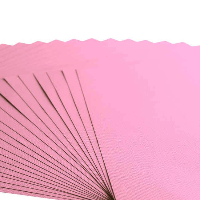 Gros plan sur le grain toilé du cardstock Florence 30x30 Pink 019
