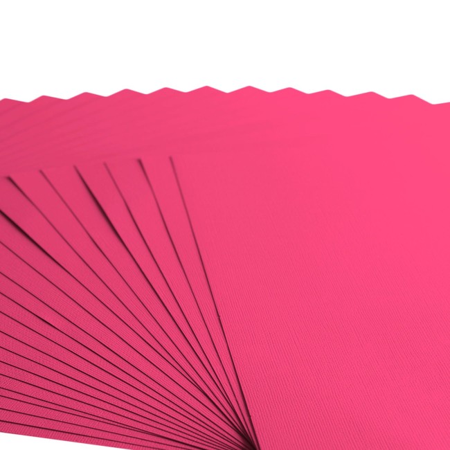 Gros plan sur le grain toilé du cardstock Florence 30x30 Cupid 023