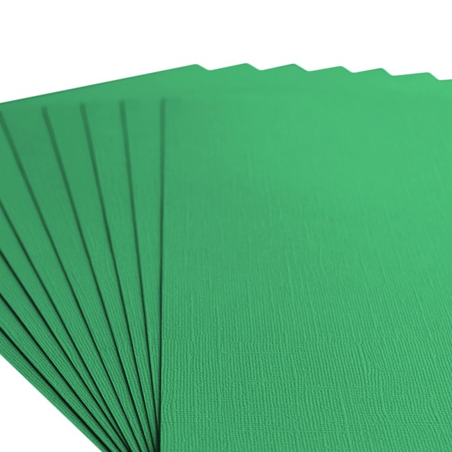 Gros plan sur le grain toilé du cardstock Florence A4 Emerald 058