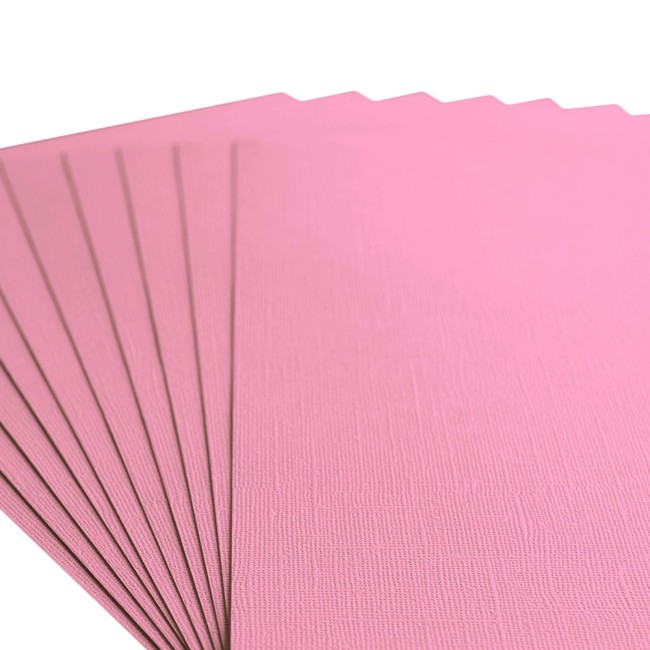 Gros plan sur le grain toilé du cardstock Florence A4 Pink 019