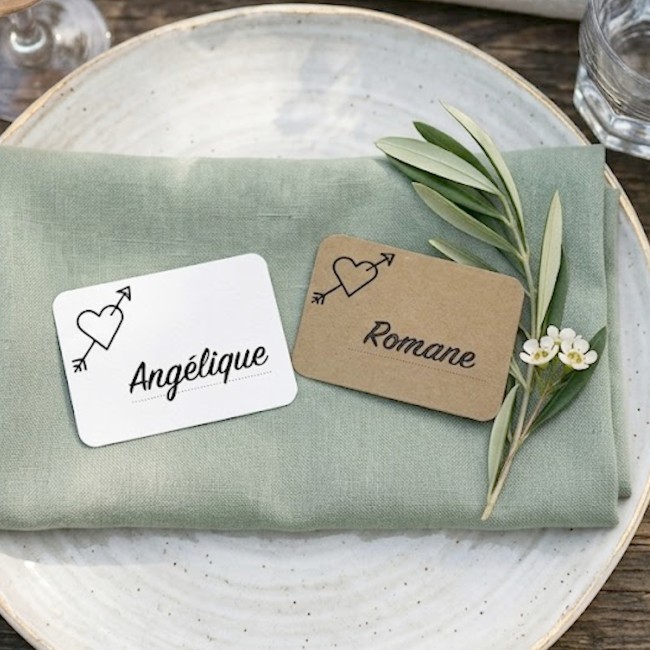 Marque-Place personnalisé avec motif Coeur et sa flèche - EP2