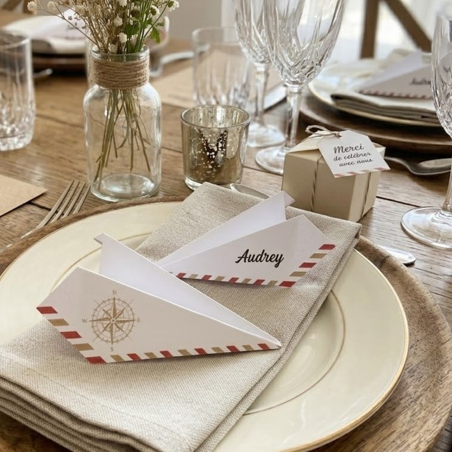 Marque-Places origami Avion pour Mariage ou anniversaire thème Voyage, destination - Motif Rose des vents ou Avion - EPg
