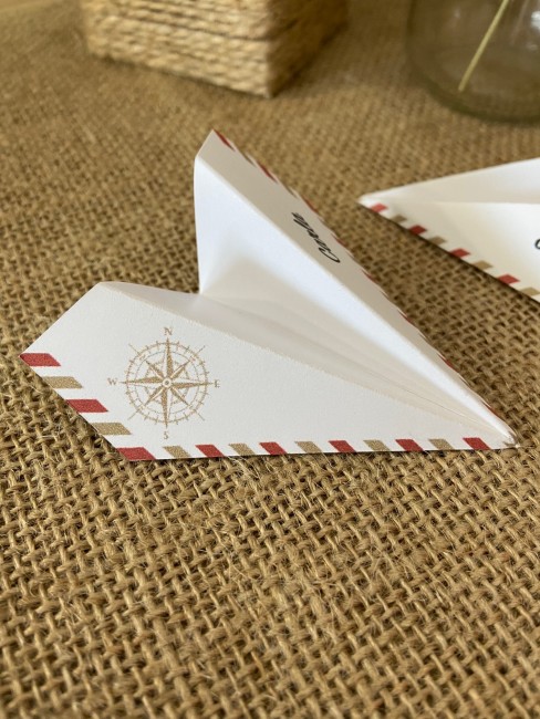 Marque-Places origami Avion pour Mariage ou anniversaire thème Voyage, destination - Motif Rose des vents ou Avion - EPC