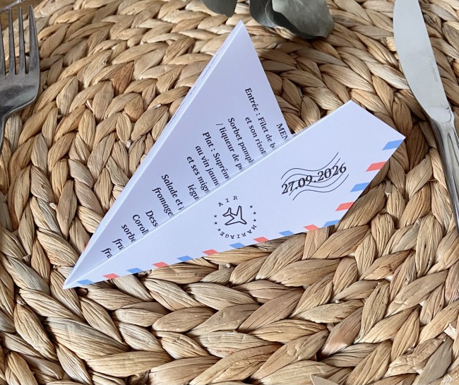 Menu origami avion pour mariage ou anniversaire thème Destination/Voyage, Blanc ou kraft naturel - epe
