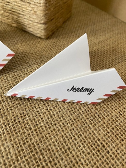 Marque-Places origami Avion pour Mariage ou anniversaire thème Voyage, destination - Motif Rose des vents ou Avion - EPE