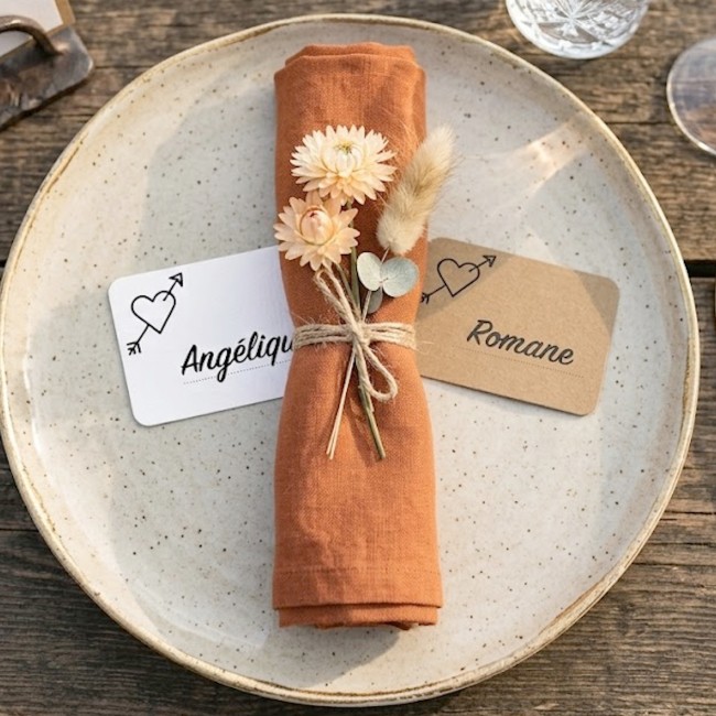 Marque-Place personnalisé avec motif Coeur et sa flèche - EP3