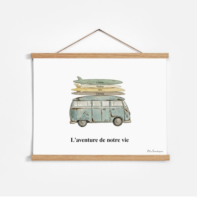 Affiche Famille Personnalisée Van life Surf & Tribu | Mlle Framboisine - EP3 Affiche Famille Personnalisée Van life Surf & Tribu | Mlle Framboisine - EP3