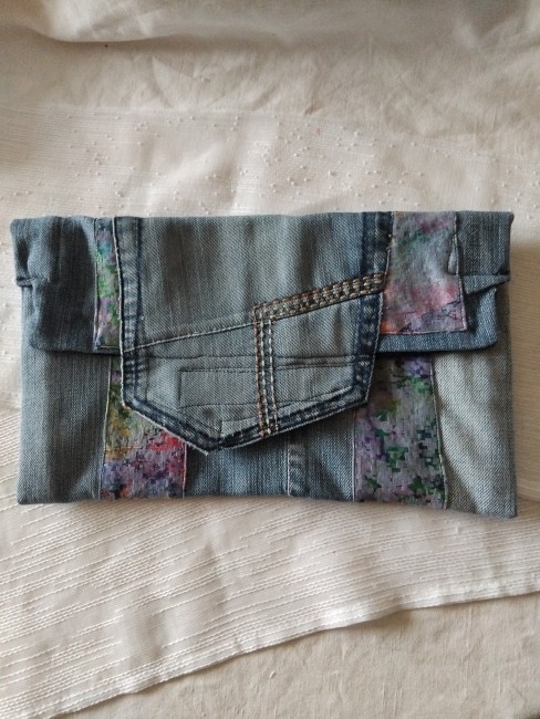 17722965053787696969262727775228