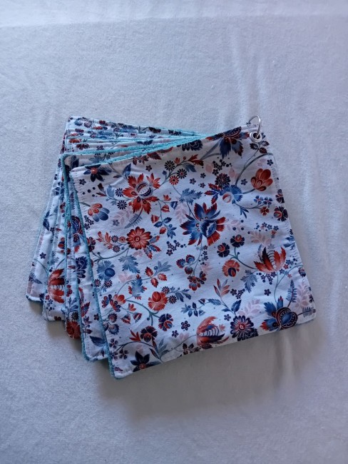 Lot de 6 essuie-tout lavables motif fleurs bleues, rouges et feuillages, en éponge bambou et coton imprimé