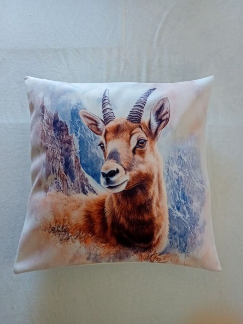 Housse de coussin Chamois 45×45 en velours | Les Cabas en folie Housse de coussin Chamois en velours imprimé 45 × 45 cm
