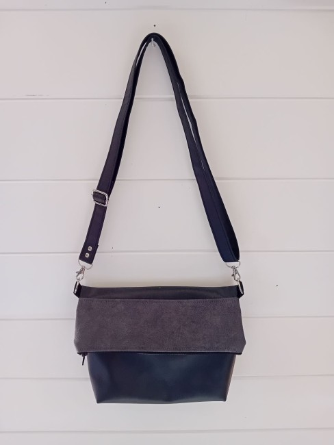 Sac à main Élégance noire en simili cuir, modèle unique, créé dans les Vosges