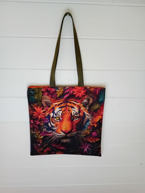 Tote bag Tigre aux motifs floraux, polyester imprimé et simili cuir kaki – Bonnes affaires | Les Cabas en folie