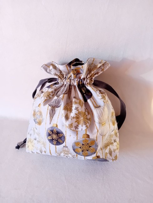 Pochon original fait main, modèle unique en tissu imprimé et doublé tissu imprimé, de fabrication française